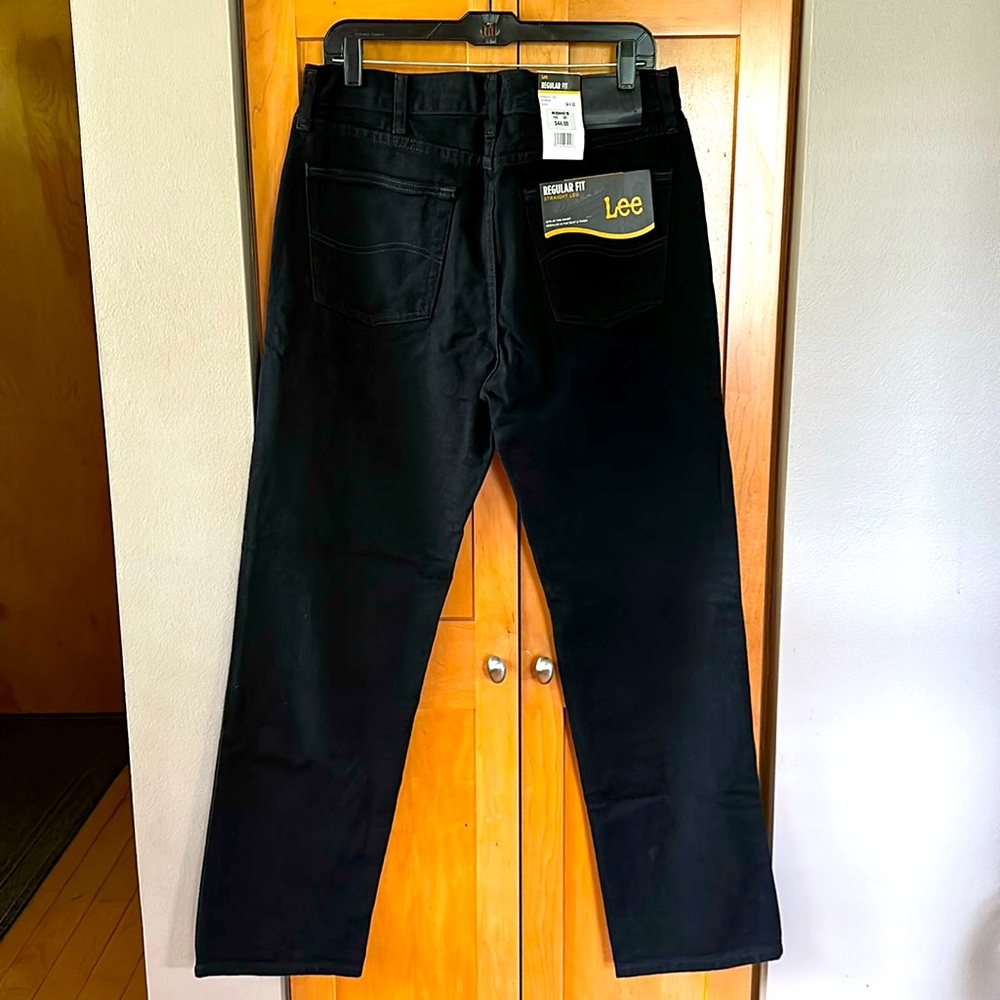 NWT Lee Straight Fit Black Jeans 34x32